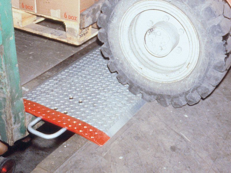 Loading Dock Plate Free Delivery