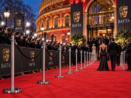 Entrance Rope Barrier