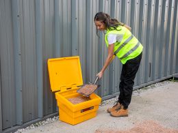 50 Litre Grit Bin with Grit Salt