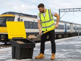 200 Litre Grit Bin with Grit Salt