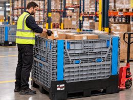 Large Plastic Pallet Box