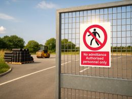 "No Admittance, Authorised Personnel Only" Prohibition Sign