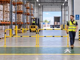 Safety Railing - 2000mm Wide Bolt-Down - 40mm Steel Tube