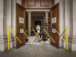 Small Expanding Safety Barrier