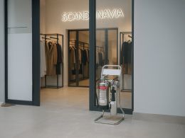 Twin Chrome Fire Extinguisher Stand