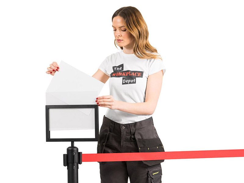 Belt Barrier Signholder