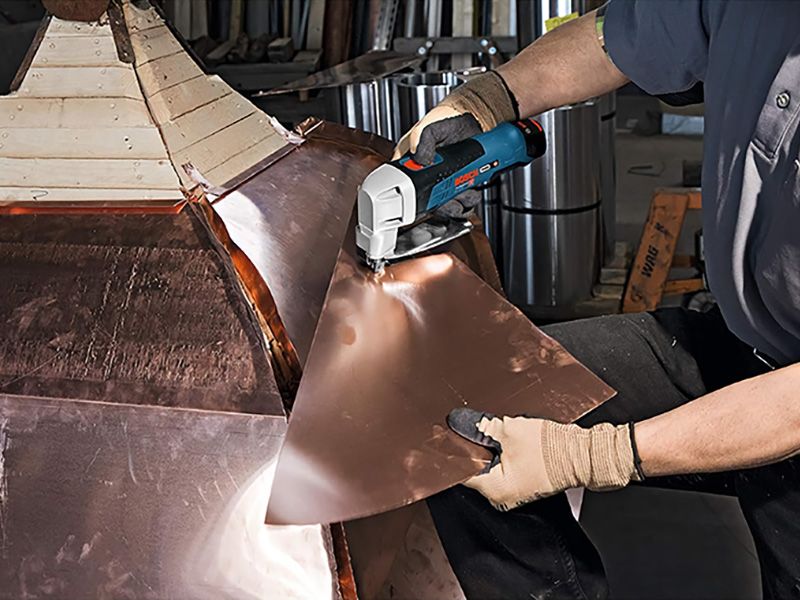Cordless Metal Shear
