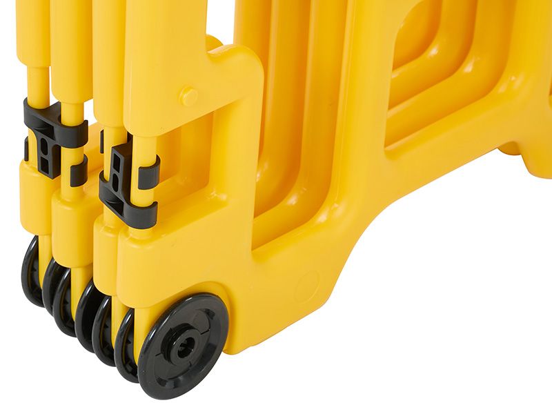 Folding Maintenance Barricade