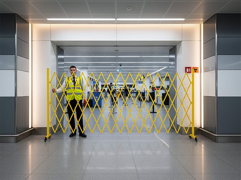 Large Expandable Barrier