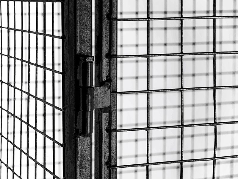 Large Gas Cage