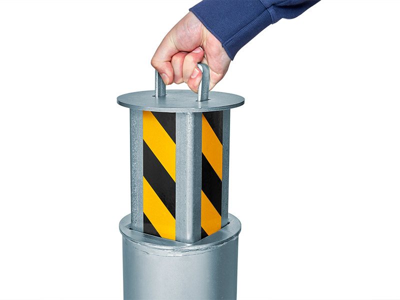 Manual Rising Security Post - Yellow/Black Zinc Plated Steel - 520mm Bollard Height
