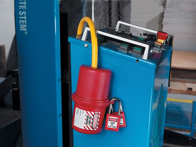 Rotating Electrical Plug Lockout