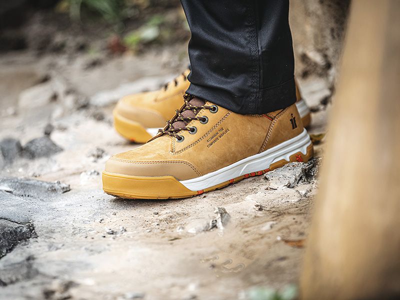 Scruffs Tan Switchback Boots