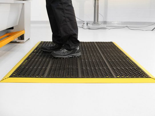  exproyzk Industrial Anti-Fatigue Mat 20mm Thick, Durable Vinyl  Sponge Comfort Mat, Non Slip Waterproof Floor Mats for Warehouses,  Factories, Garages (Color : Black Yellow, Size : 100x100cm) : Industrial &  Scientific