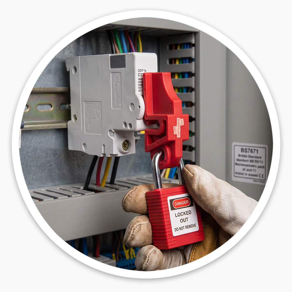 Small Circuit Breaker Lockout