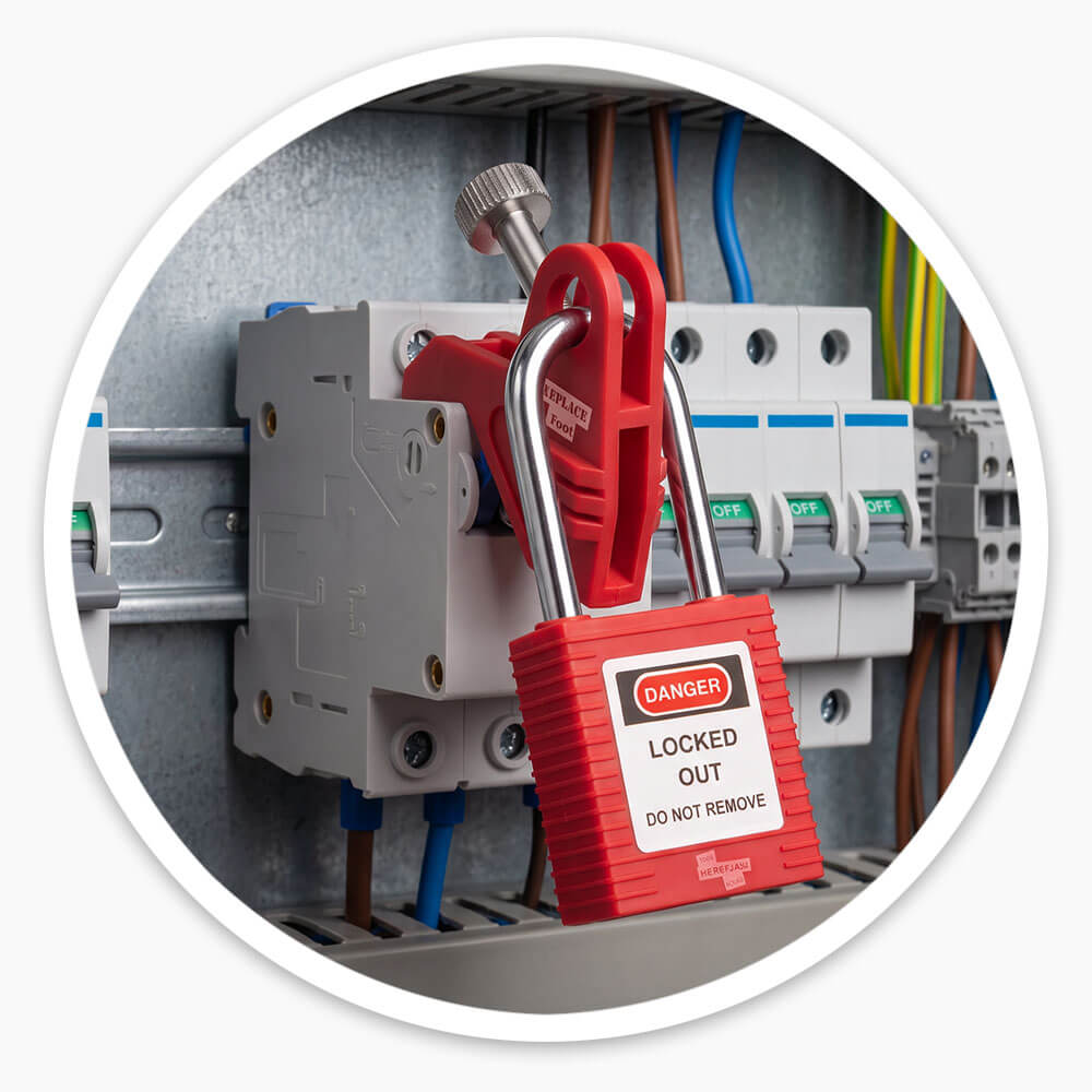 Circuit Breaker Lockout Device