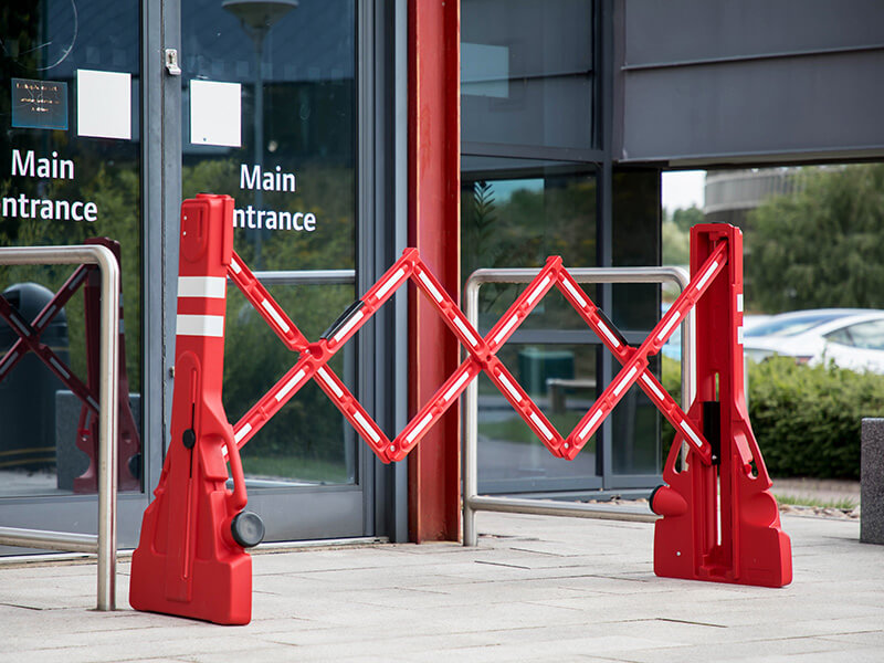 Expandable Barriers