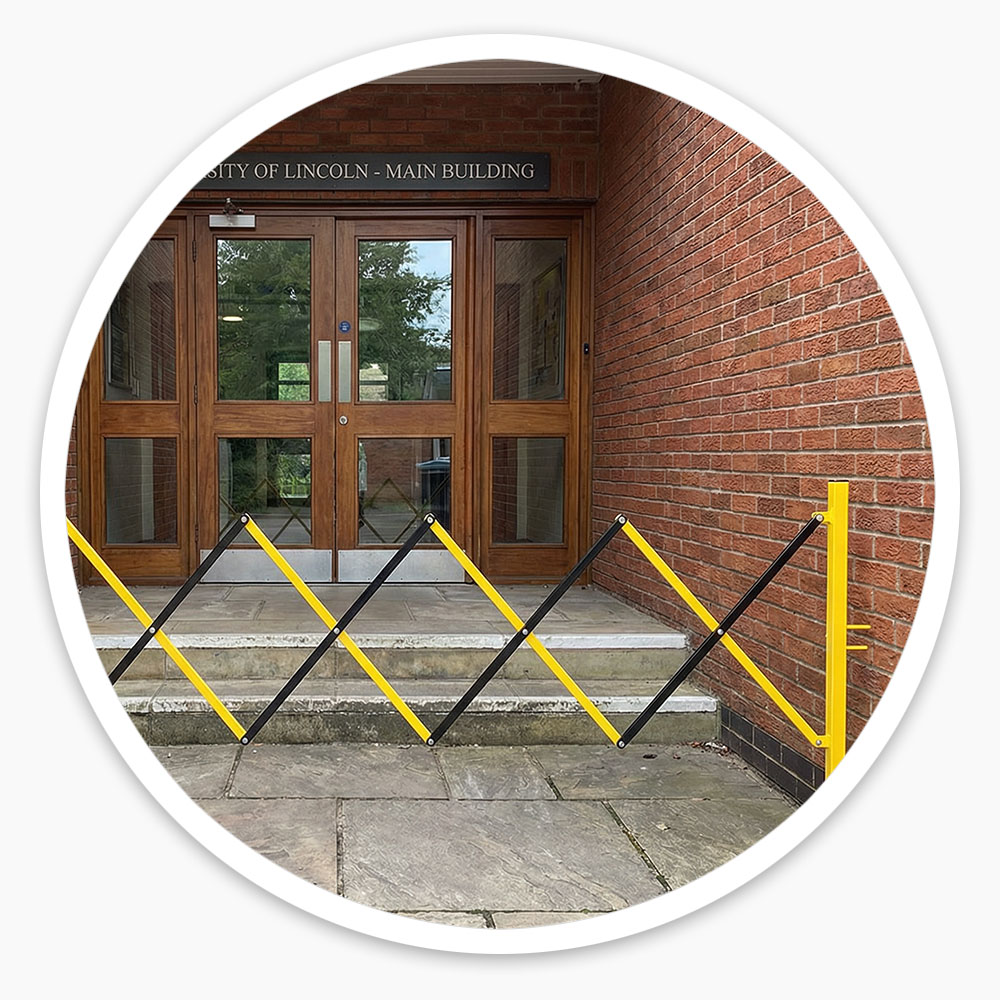 Small Expanding Safety Barrier